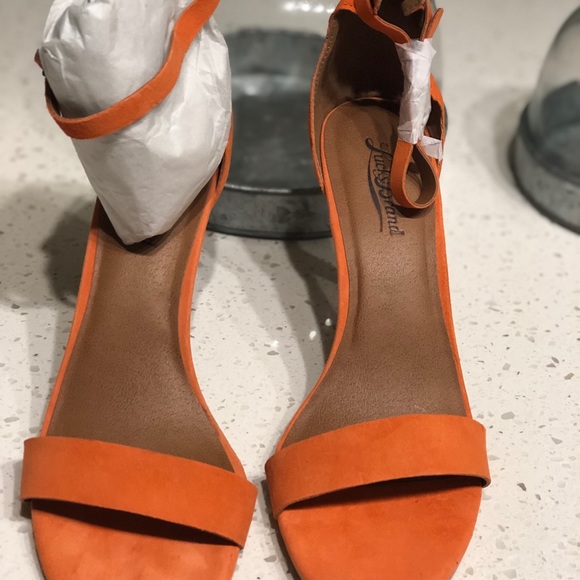 Spring/Summer Heels - Picture 5 of 6